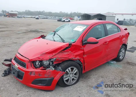 2016 Chevrolet Sonic Lt Auto z USA, uszkodzony, nr VIN 1G1JC5SH4G4168134